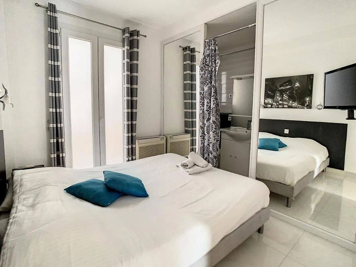 Luxueux Appartements Idealement Situes En Plein Centre Ville De Cannes France
